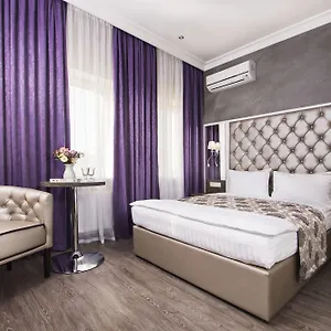 4* Отель Bonapart By Uhm